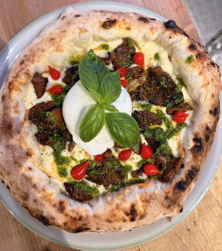 Pizza napolitaine contemporaine Gardanne