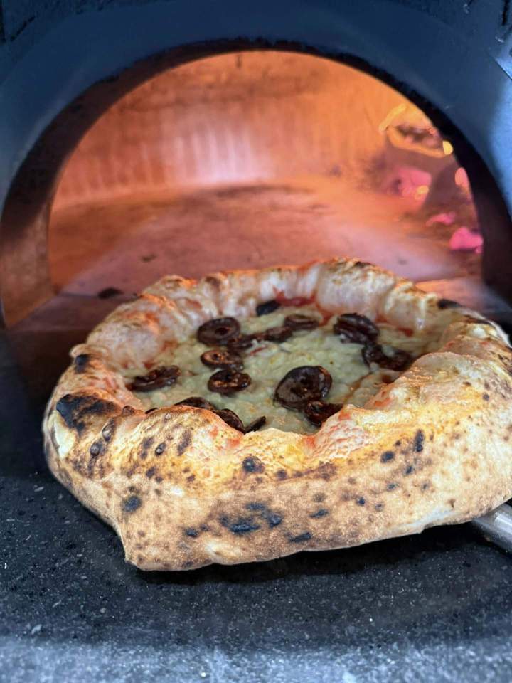 Pizza au feu de bois Gardanne