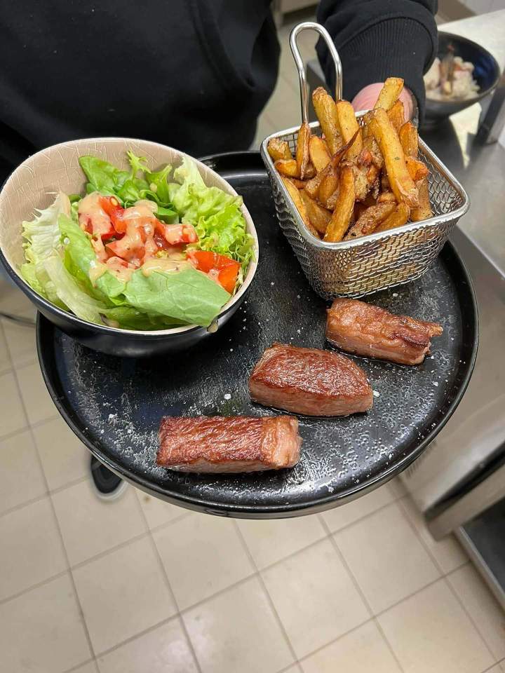 Table provençale Gardanne